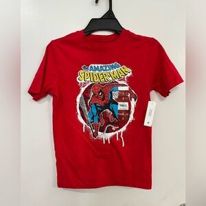 Marvel Spider-Man Red Kids Graphic Tee, size medium, new!